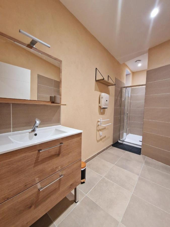 Appart Hotel Du Grand Soleil Сен-Шиниан Екстериор снимка